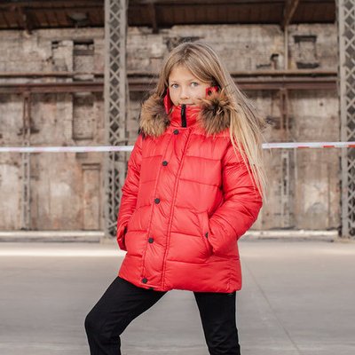 Дитяча зимова куртка з натуральної опушкою червоного кольору на дівчинку WJ-077-20 red girl фото