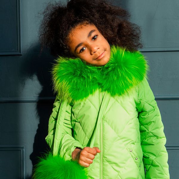 Дитячий демісезонний костюм зеленого кольору з натуральної опушкою W-0011-16 light green фото