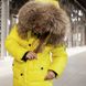 Дитяча зимова куртка з натуральної опушки неоново - жовтого кольору на дівчинку WJ-077-20 neon yellow фото 4