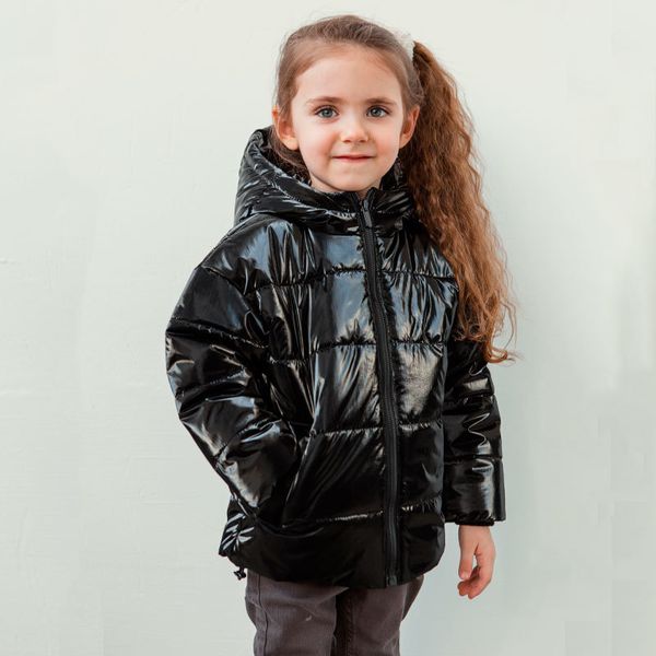 Демісезонна дитяча куртка для дівчинки в чорному кольорі 411193189 фото