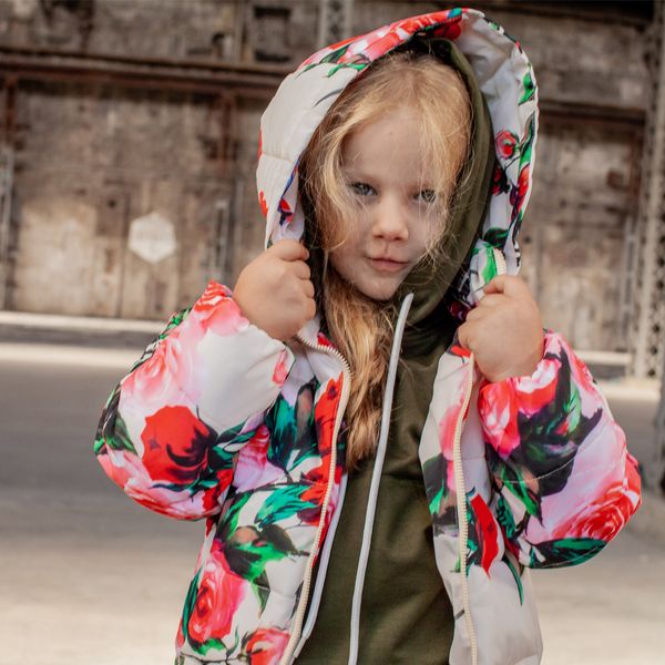 Дитяча демісезонна куртка з принтом «Троянди» на дівчинку J-022-20 розы фото